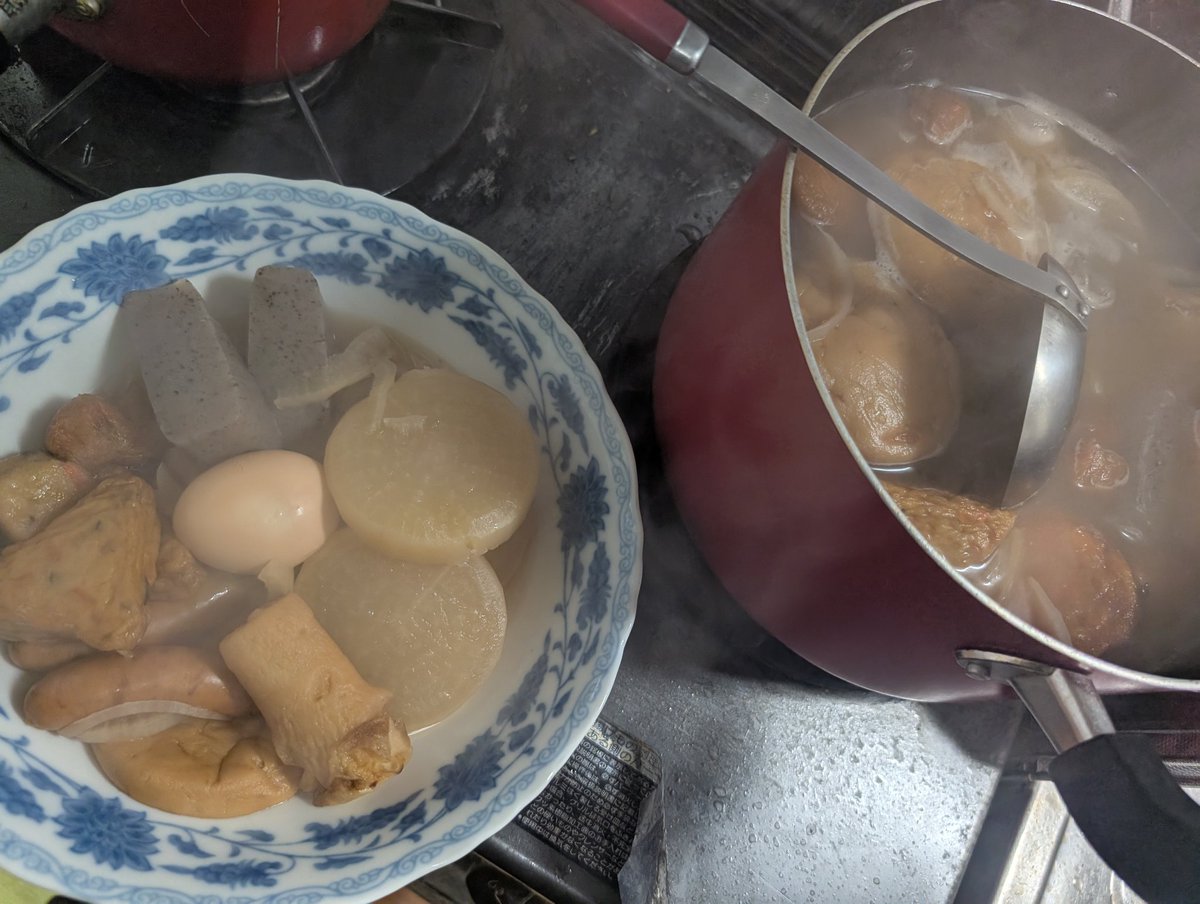 大丸皿にたっぷり盛り付けて頂きます…(ΦωΦ)ﾆｬｰ