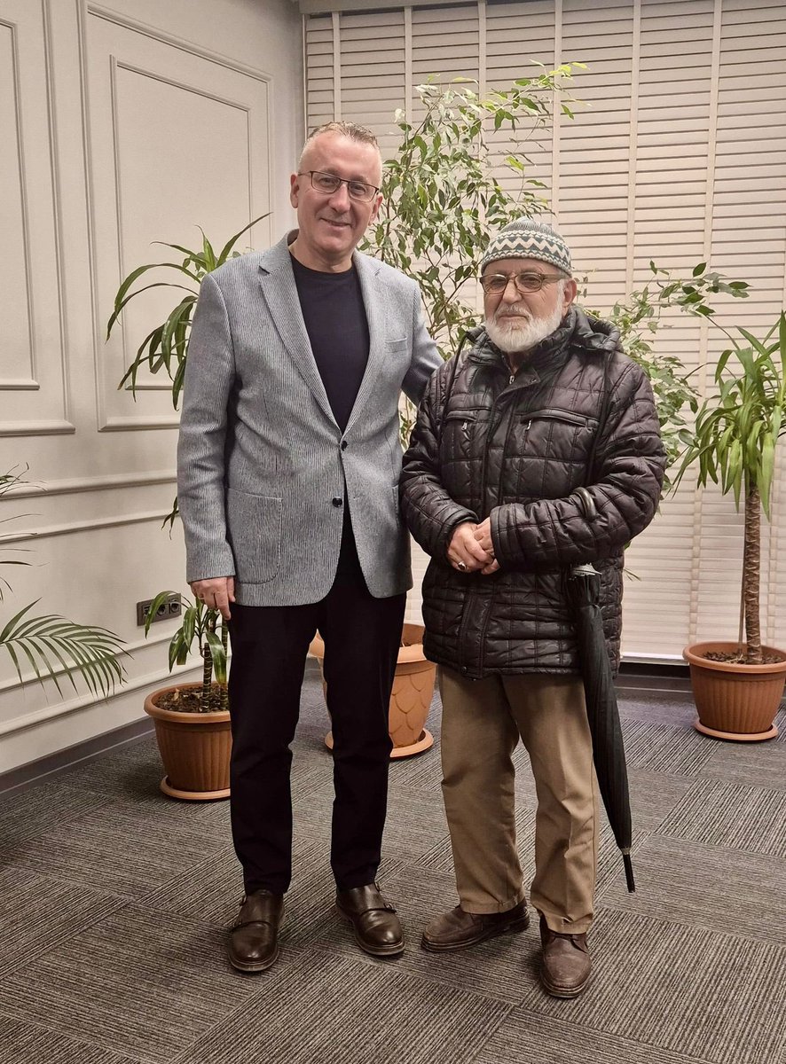 ISIKSUMUTLU's tweet photo. Belediye Meclis Üyelerimiz Adem Köse, İbrahim Akçam, Karamış Mahalle Muhtarımız Mesut Arslan, Karakamış AK Parti Mahalle Başkanımız Remzi Dadıçlıoğlu, Karakamış Camii Derneği Başkanımız Bekir Şafak ve yönetimi, Türkiye Sağlık-Sen önceki dönem Sakarya Şube Başkanımız İrfan Korkmaz ve Taşlık Mahalle Muhtarımız Erhan Kaya ve Korucuk Mahallemizden Mustafa Emir Ağabeyimizi belediyemizde misafir ettim. Nazik ziyaretleri için teşekkür ederim.