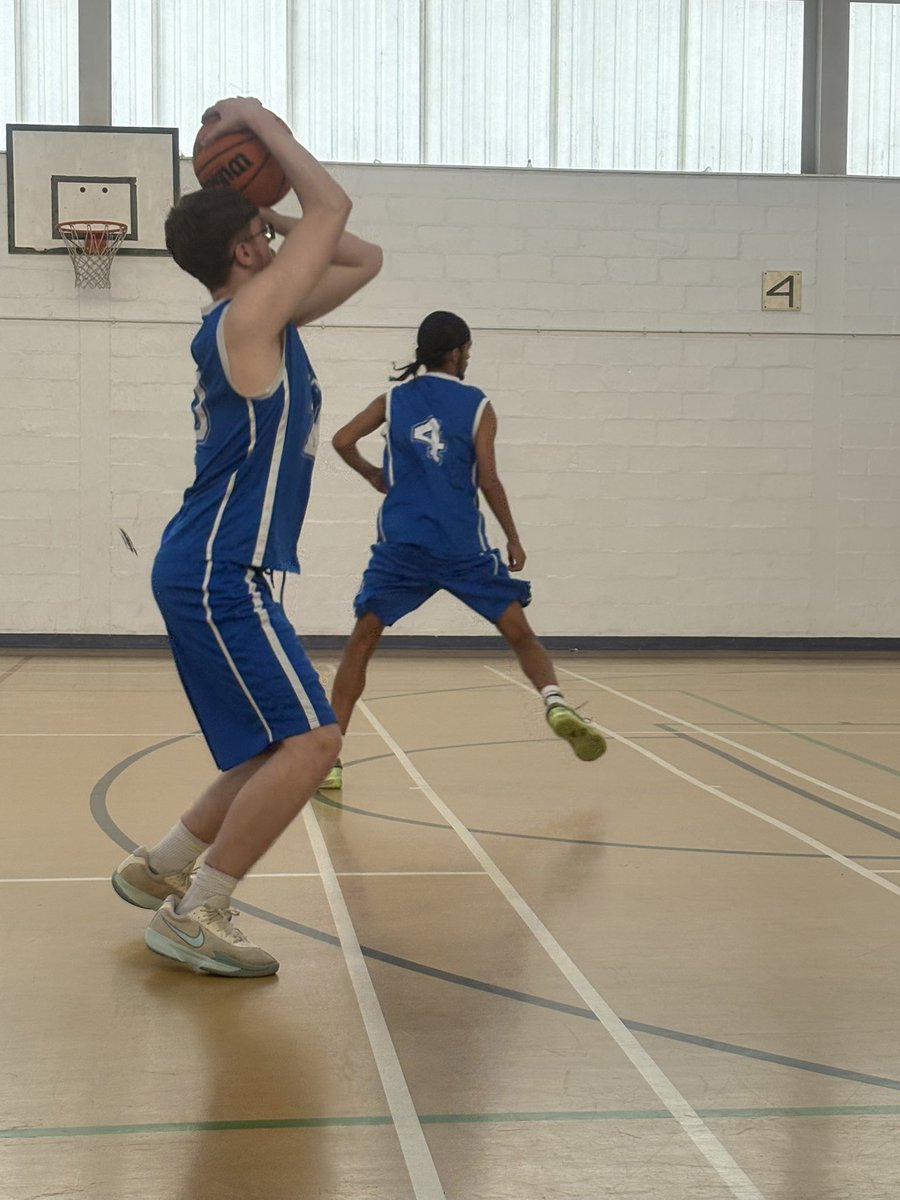 Kelly Sarah Ward tweet media