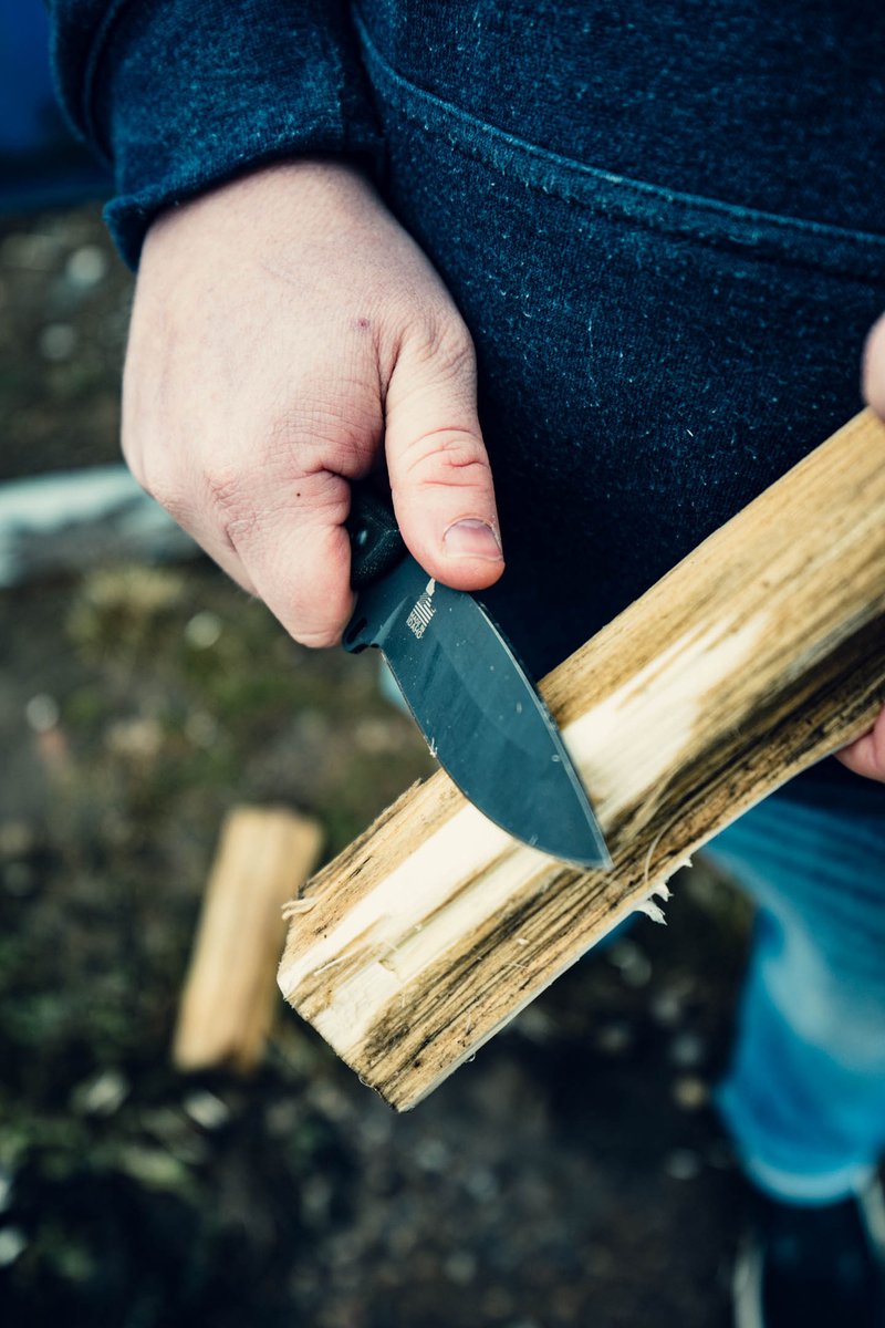 TOPS Knives tweet media