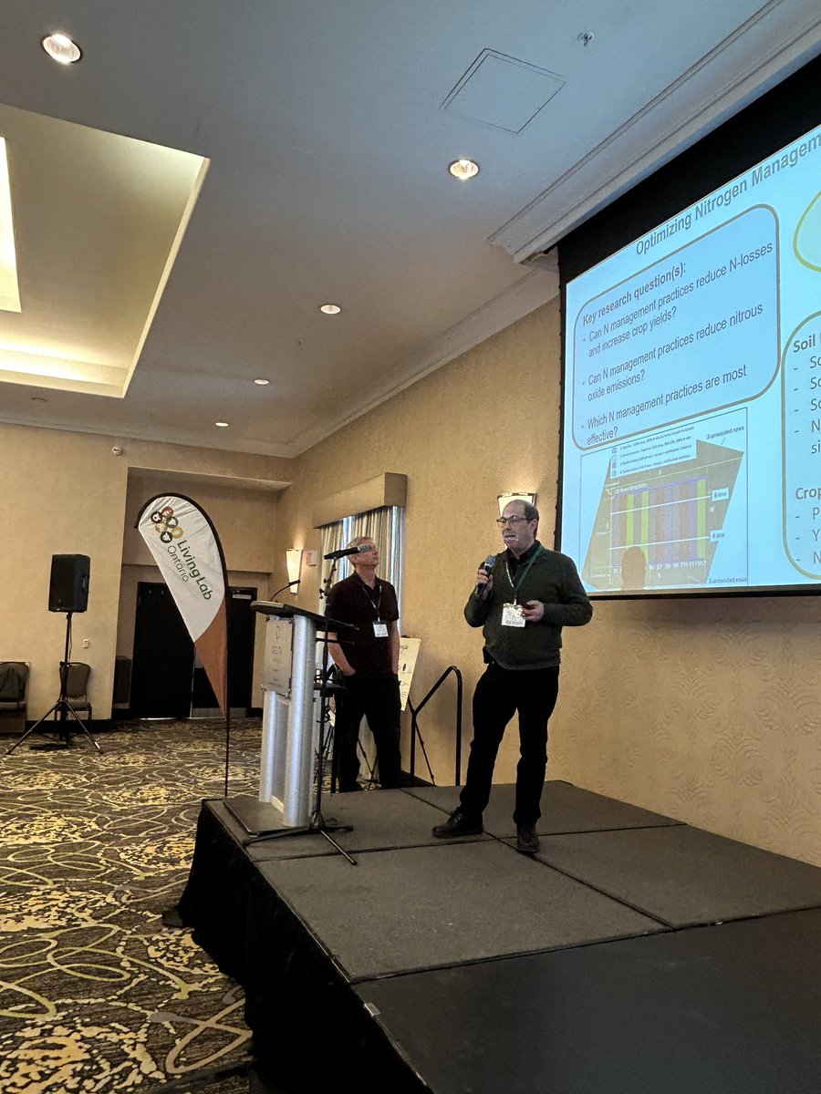 OntarioSoilCrop's tweet image. We’re at the Living Lab co-development workshop for its year three discovery overview. Five-minute rapid-fire updates are underway, starting with Craig Drury and David Pelster, AAFC on nitrogen trials.

#livinglab #ontariosoilcrop #ontag