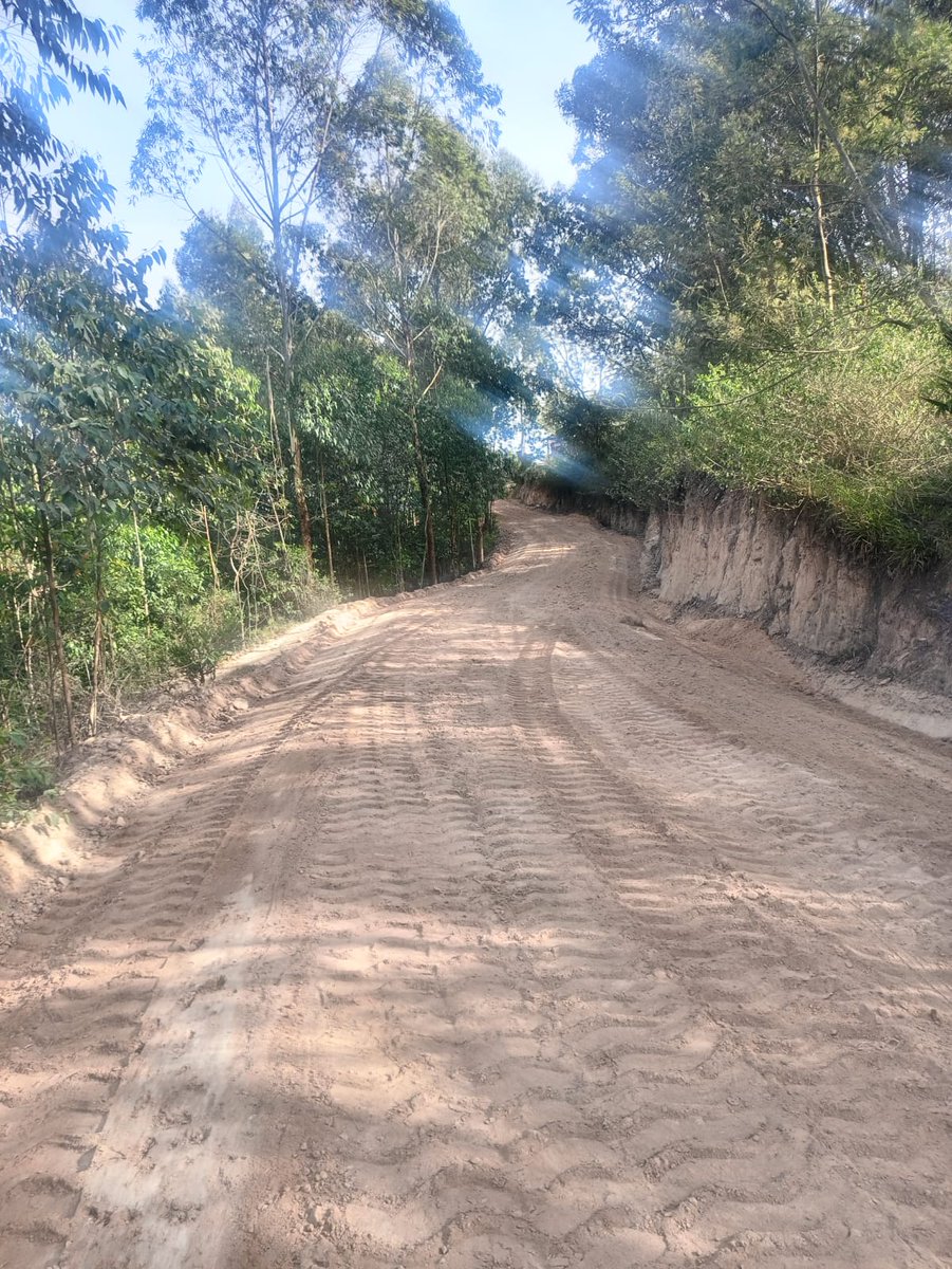 When our rural roads are graded, farmers reach markets on time, students attend school with dignity, and mothers reach hospitals safely. Accessibility is our priority.

#MachakosCountyAddress