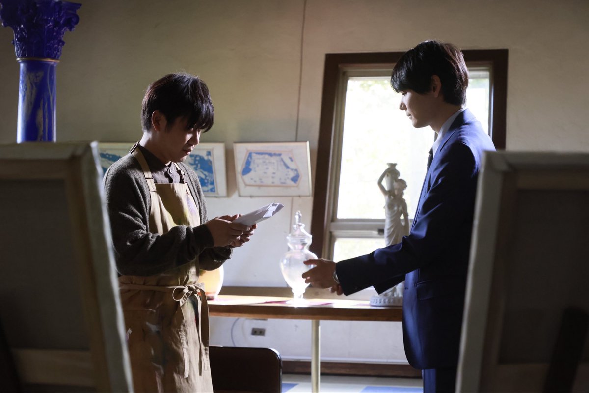 KamenRider_EN's tweet image. Have you been keeping up with #KamenRiderZEZTZ? 👀

The Art Collector Taro Atsumi's actor who appears in Episode 11 also appeared in a past Kamen Rider series. Do you know which one?

#Tokusatsu