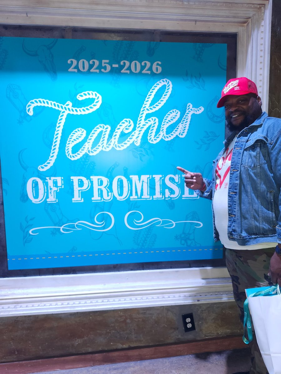 Boude Storey Middle School tweet media