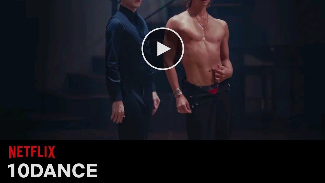 logged out tweet media