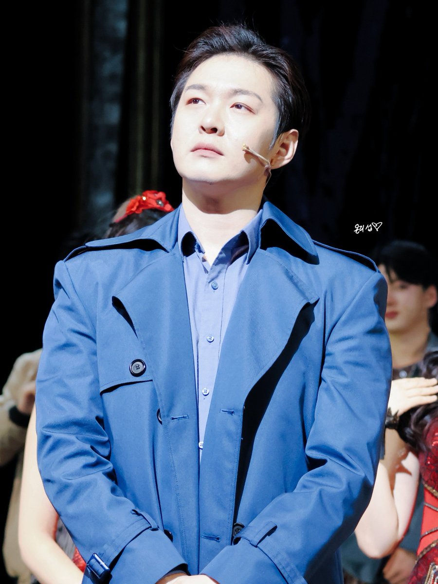 생일축하해💙

240225 겨울나그네 커튼콜
#이창섭 <a href="/LeeCS_BTOB/">이창섭</a>