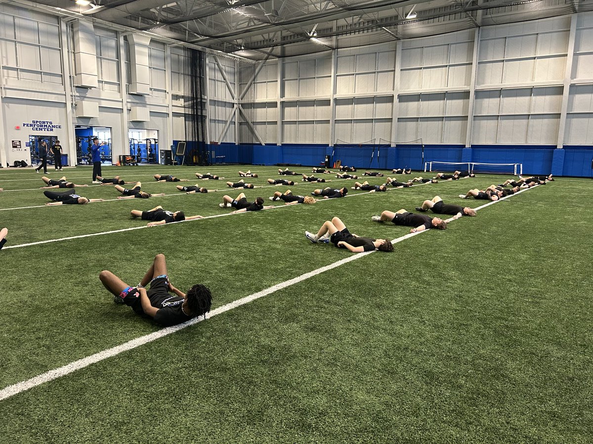 Trinity Hillers Varsity Football tweet media