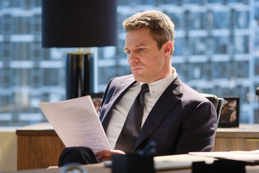 PreviouslySerie's tweet image. #SuitsLA #Suits

🔴NOVEDAD🔴

¿Él le falló a esta ciudad?

El spin-off de #Suits en Los Ángeles fue cancelado tras su 1T, pero Stephen Amell cree saber qué falló: él mismo.

El actor explica en el pódcast #IOYWMR que el propio creador Aaron Korsh cuando terminó el rodaje expresó
