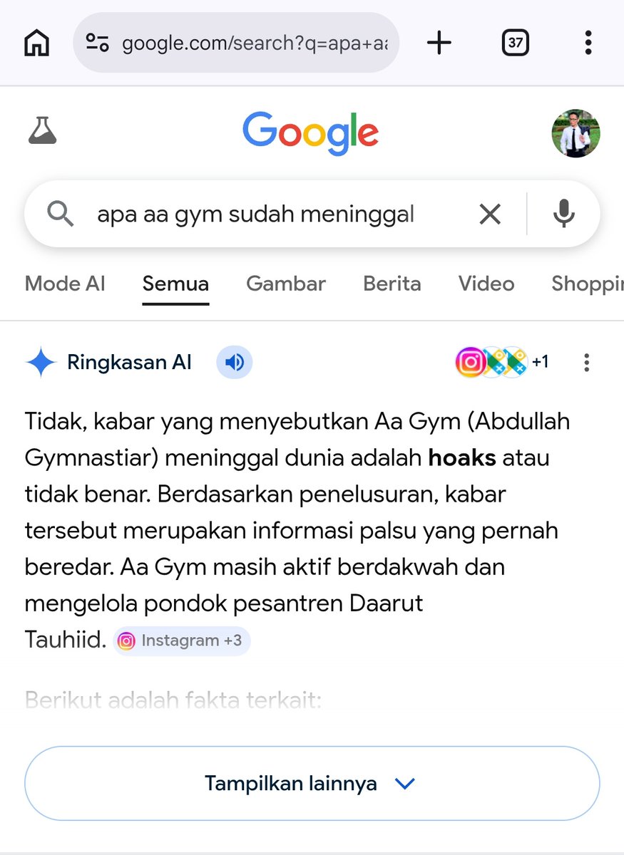 Kalian pernah nggak sih, pas sedang apa gitu, eh tiba-tiba kepikiran mau browsing sesuatu di google...

Abis makan sahur tiba-tiba kepikiran "eh, ust Aa Gym udah wafat apa belum ya??"
Langsung cek google 😭😭

Random banget emang pikiran ini...