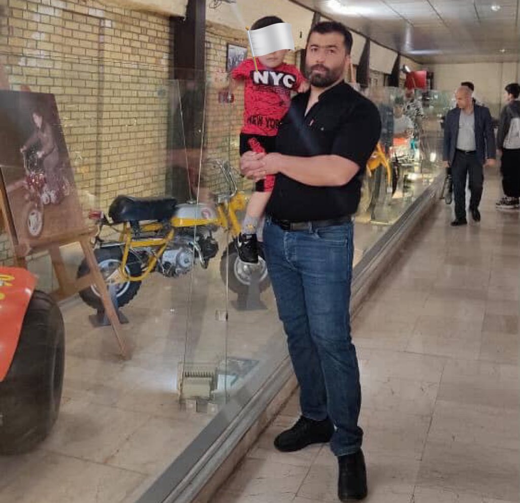 Moein Najafi tweet media