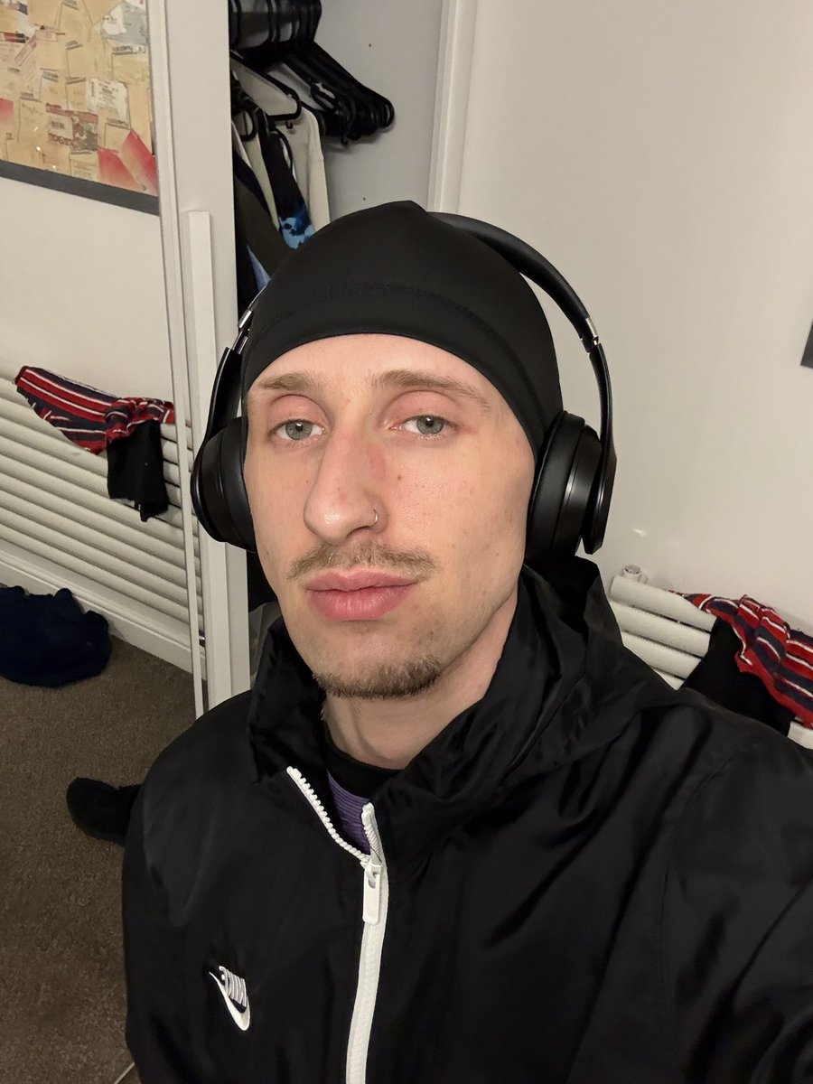 Hung Hunter🇬🇧😈 tweet media