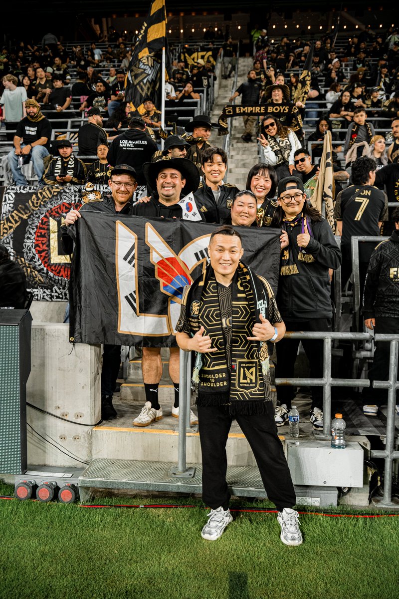 From Korea to LA 🇰🇷

Thanks for joining us, Korean Zombie 👊
