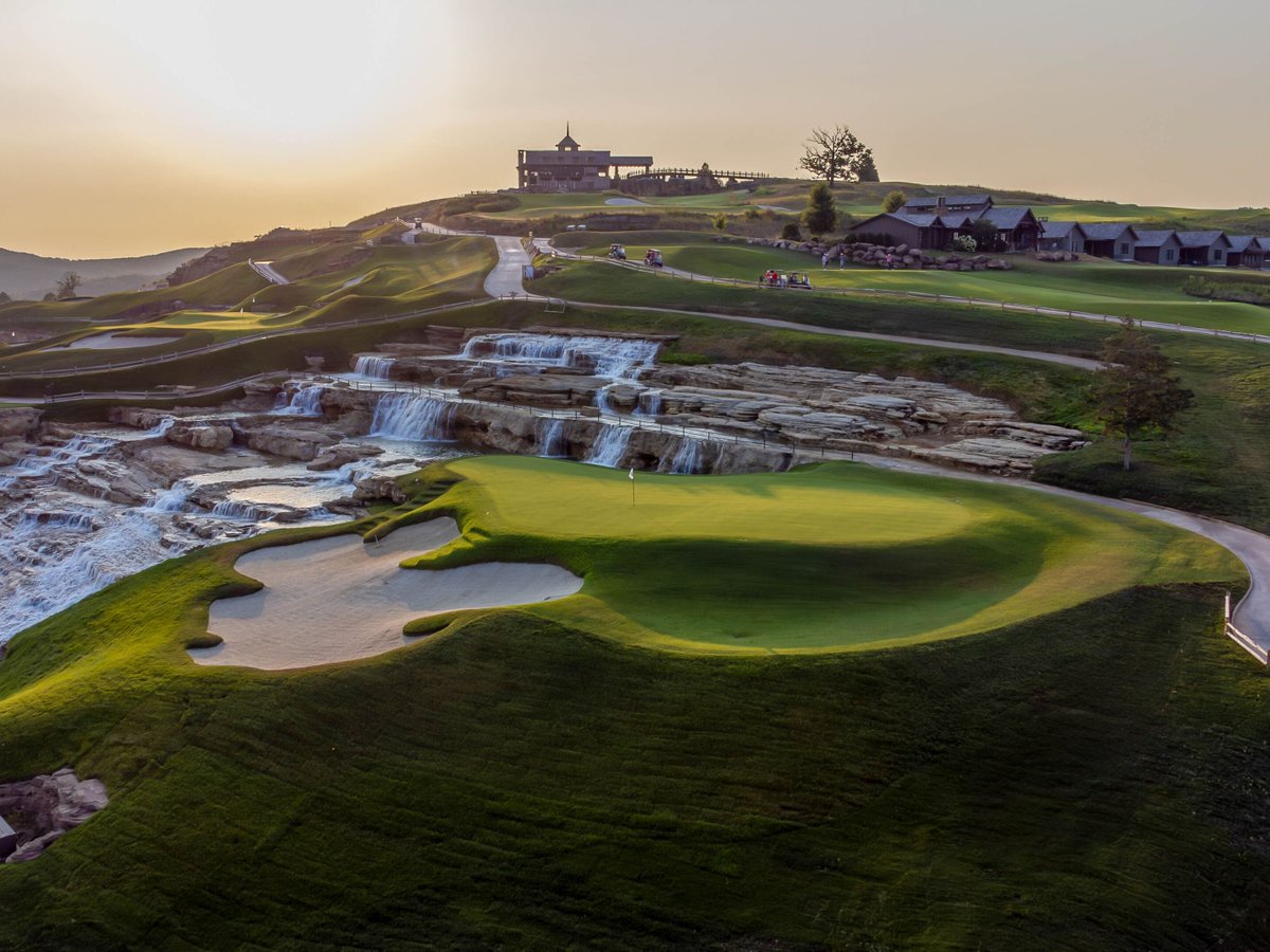 GolfBigCedar's tweet photo. Spring was made for golf trips like this. https://t.co/SGF36zbflU