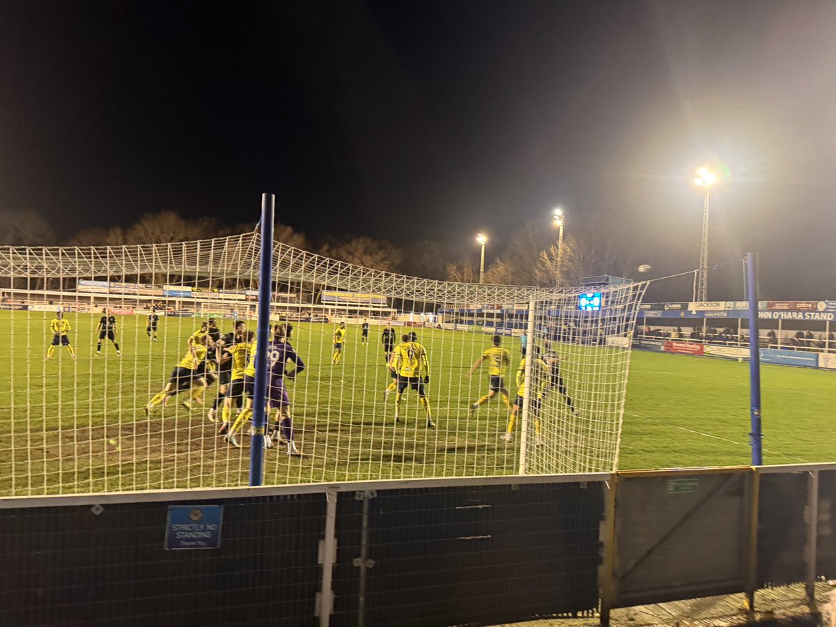 A very (very) late cancellation away to Woking!!! so Solihull Moors Fans retorted to Farnborough vs Chippenham 🙌🏻