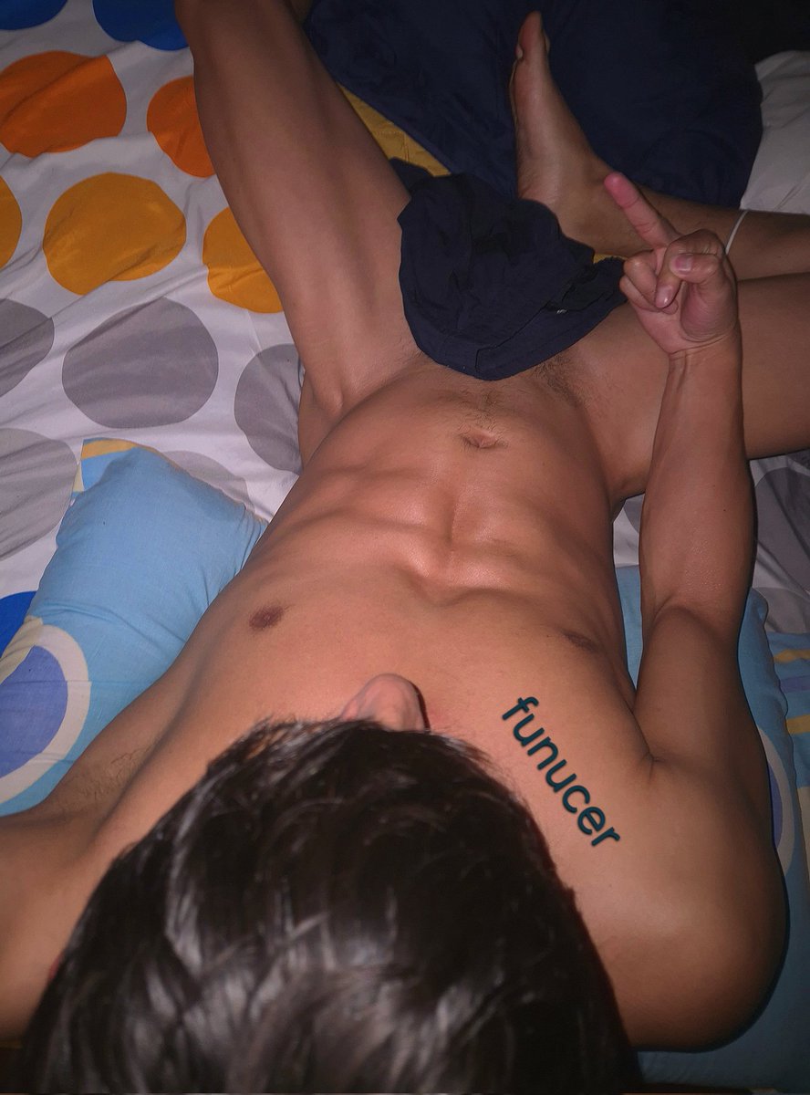 funucerplay's tweet photo. Algún hombre >40 que quiera experimentar conmigo? DM con foto!!!! https://t.co/TY5hmpI4Hu