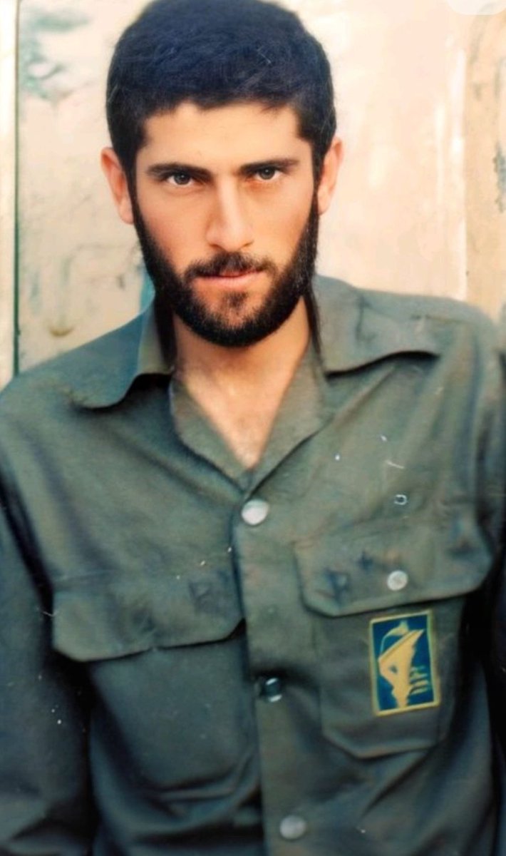 برای شادی روح شهید حمید باکری صلواتی بفرستید.