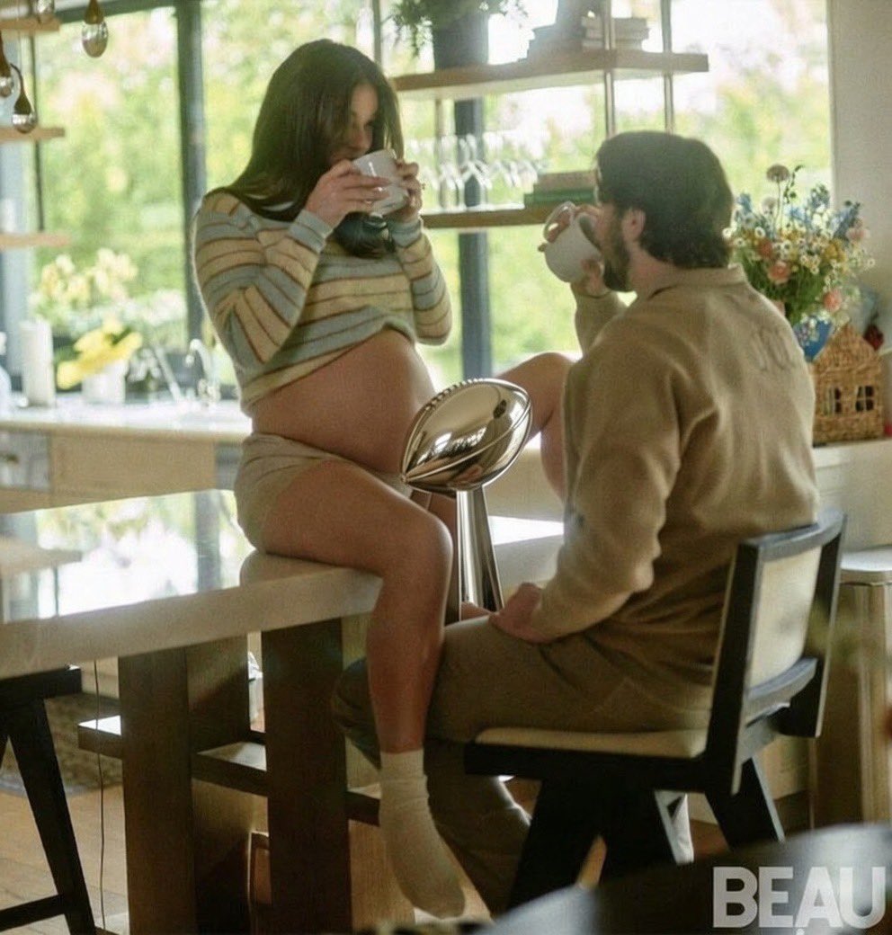 <a href="/NFL_DovKleiman/">Dov Kleiman</a> What he really wants her to give birth too…