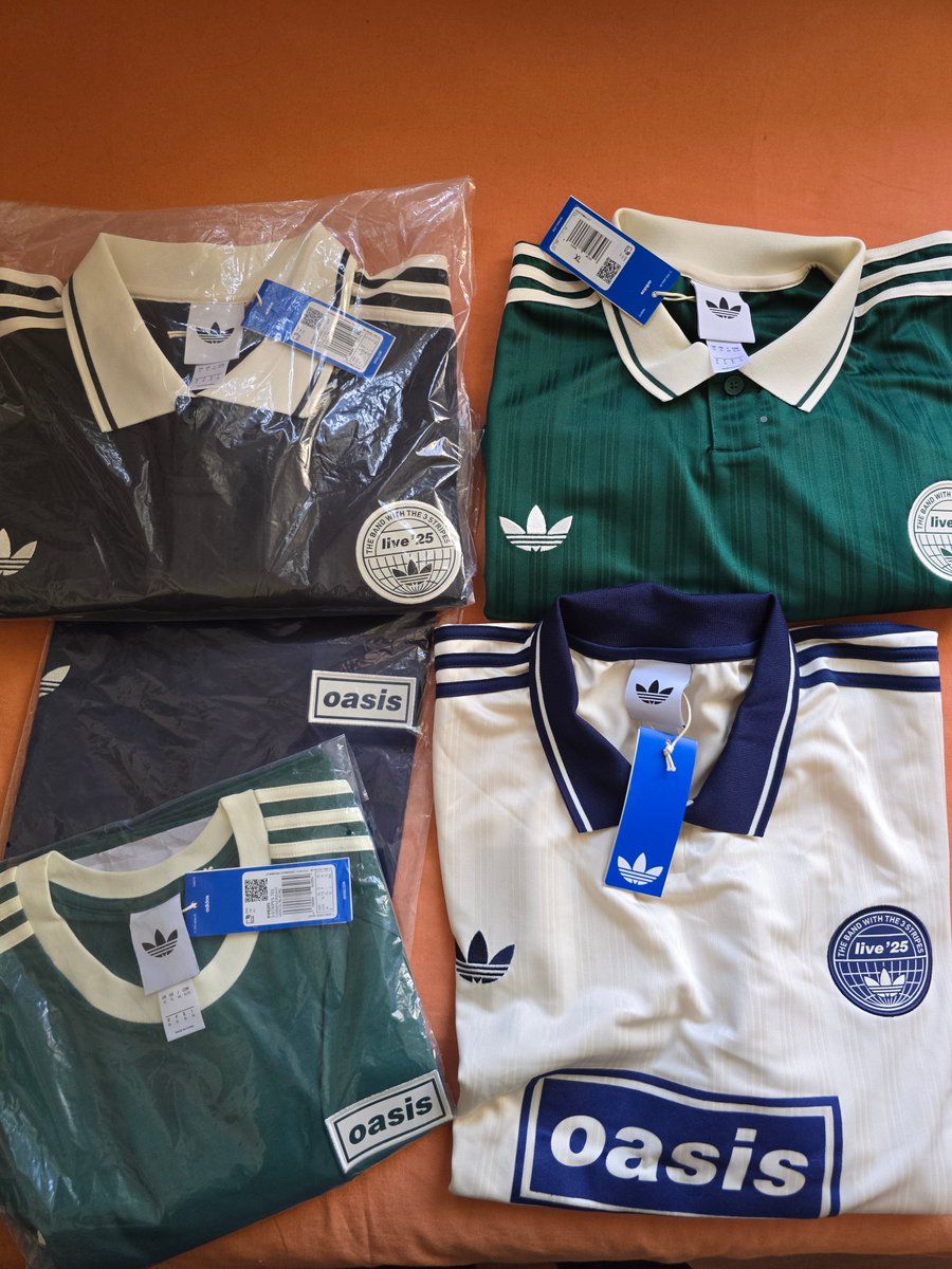 franciscooacr's tweet photo. Colección de adidas Originals x Oasis completada 🙏🏻❣️ https://t.co/m8crM9tZJT