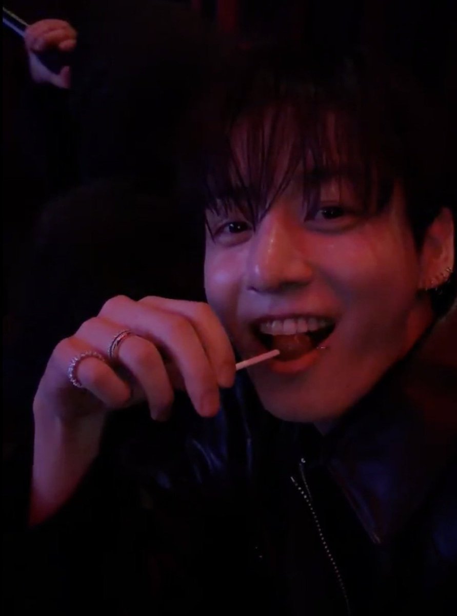 JUNGKOOK INDONESIA 🇮🇩 fans ACC. tweet media