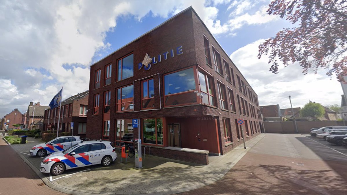 Vuurwerkaanslag op politiebureau Roosendaal