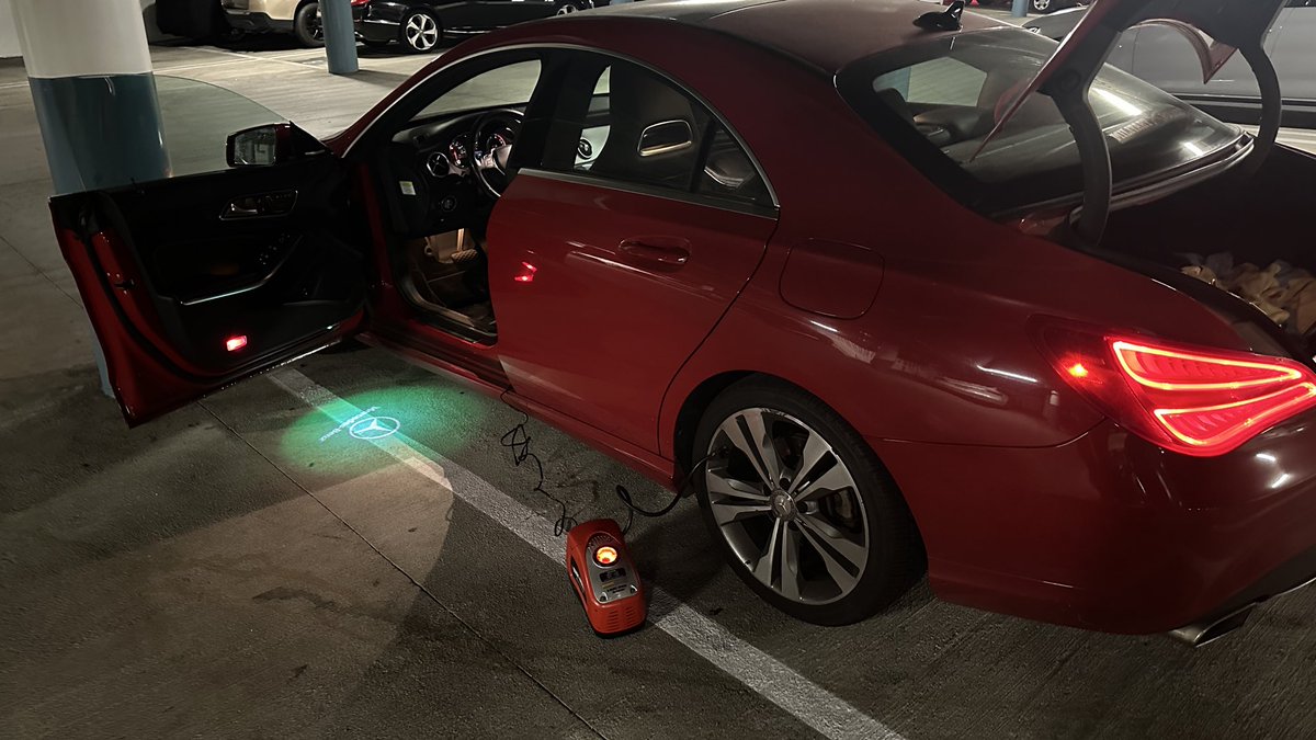 bushido49ers's tweet photo. #BlackAndDecker #AirCompressor #TheREDDRAGON https://t.co/wQ5nzKaxCw