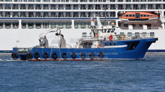Shipguru's tweet image. #Fishingsupportvessel #LADY_SHARONE #towing #BFT #TunaCage #leaving #grandharbourmalta  - 25.02.2026 - maltashipphotos.com - NO PHOTOS can be used or manipulated without our permission @EFCA_EU @worldshipsoc @FAOfish @EufaFisheries @EAPO_EUfishPOs @ShippingTV @shippingdata