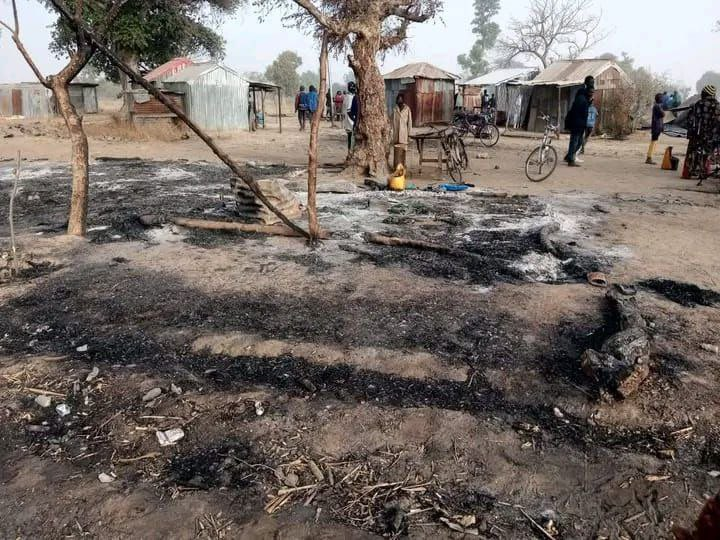 ISWAP carried out a new large attack in Adamawa State, northeast Nigeria, this time targeting the town of Kirshinga, at least 18-25 people were killed while the terrorists also reportedly kidnapped the community head, the attack appeared to have targeted Christians in the area.