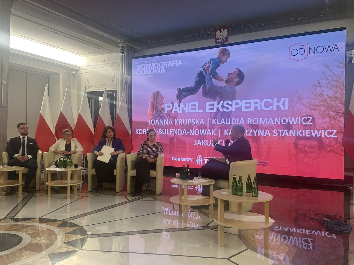 Stowarzyszenie <a href="/Od__Nowa/">OdNowa</a> zorganizowało dziś w Sejmie konferencję o odnowie demograficznej. Po trzech godzinach na sali nadal są słuchacze i eksperci, jest żywa dyskusja i świetna atmosfera. 

A już za niecały miesiąc (19 marca) konferencja organizowane przeze mnie w celu