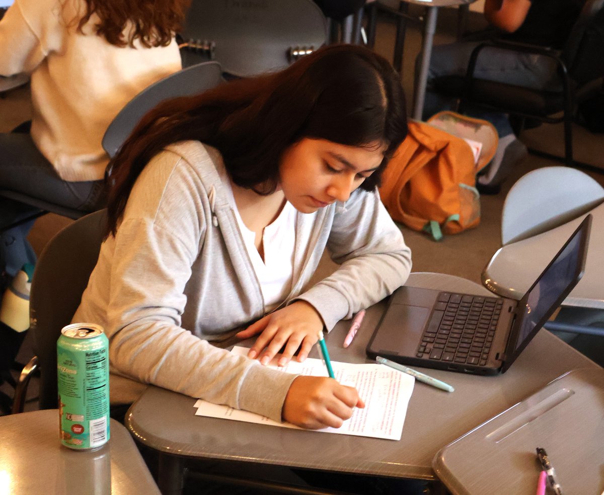 College Bridge tweet media