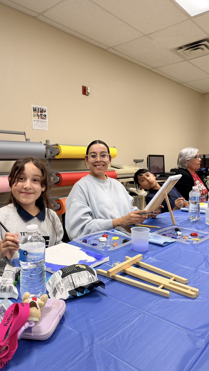 BgcElpaso's tweet photo. Thank you to all of our families that joined us for our family painting night. 🎨 A bigger thank you to our lead painter Tyler for leading us in painting these adorable penguins!🐧🖌️🖼️ https://t.co/LtBzSznDnT