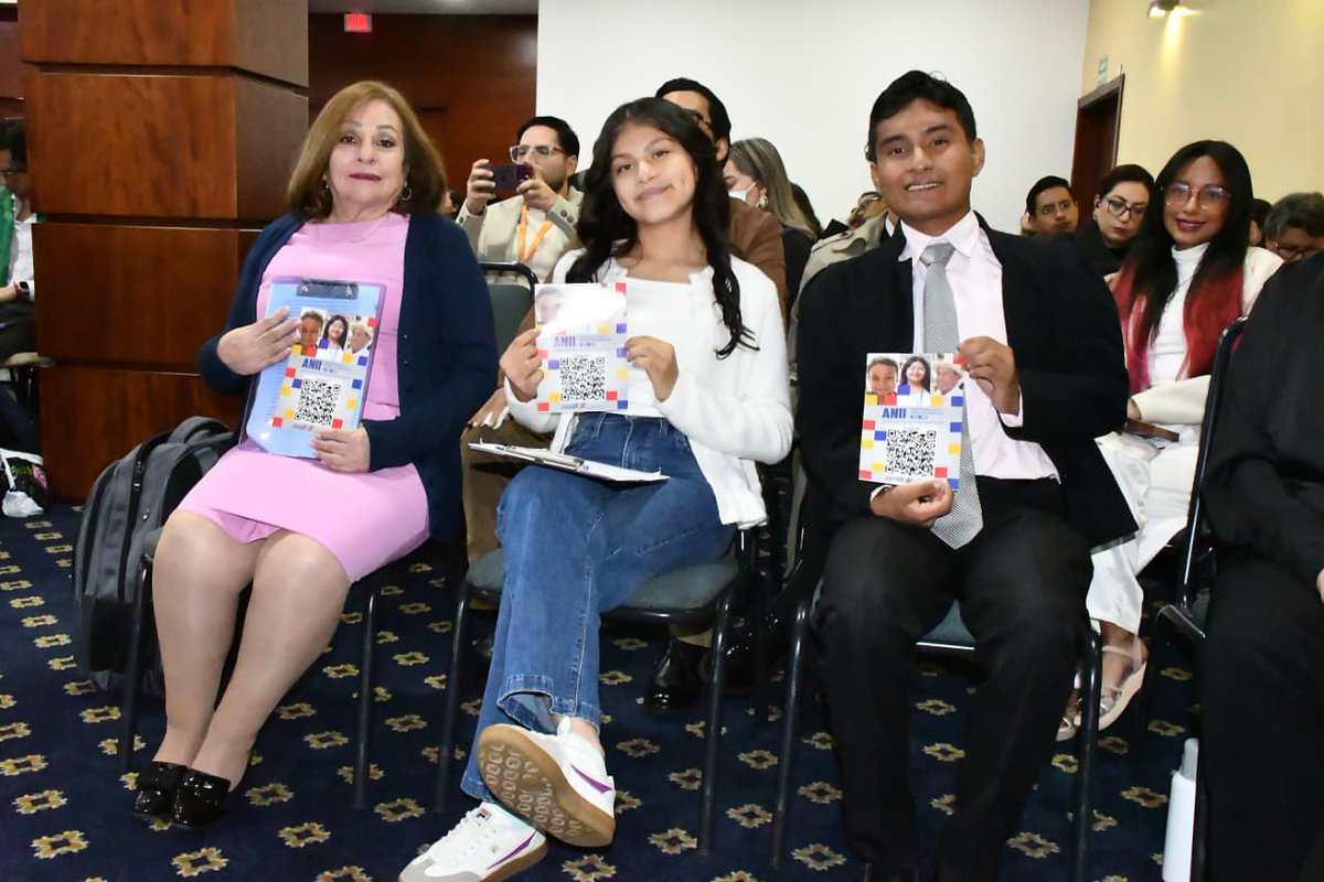 CN_Igualdad's tweet photo. 📌"Hoy presentamos oficialmente la #AgendaParaLaIgualdad Intergeneracional 2025-2029, este documento no es solo una hoja de ruta técnica; es un compromiso ético y político con el futuro del país": @Aron_Sanchez02, ST-CNII.
☑️ https://t.co/DVqxa87lqu
#GeneracionesQueTransforman https://t.co/trpoXLSObS