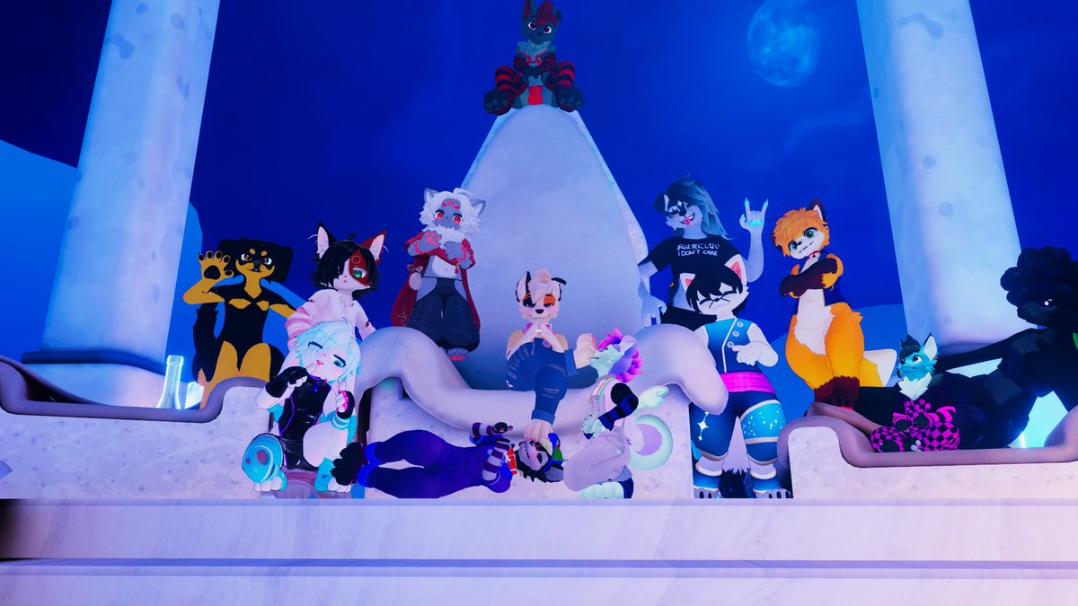 RethexFirestone's tweet photo. I am back ~ https://t.co/jJLHeHUk40