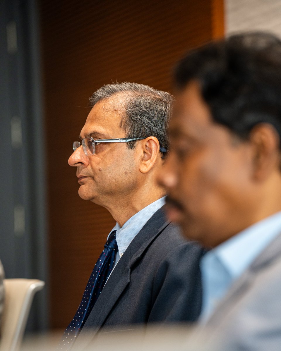 Gilles Roth tweet media