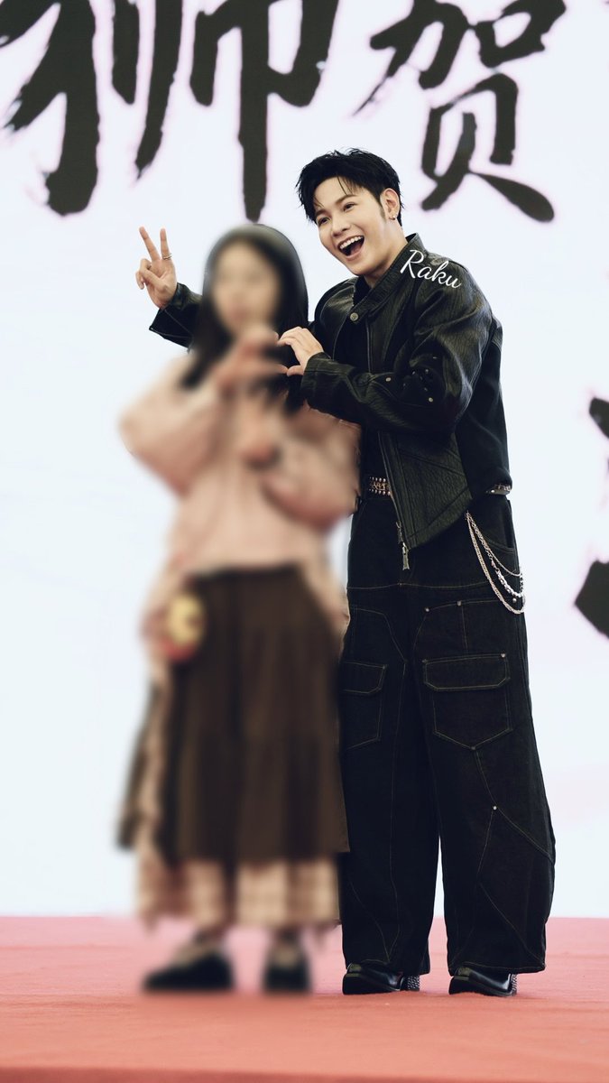 Without seeing @stjinx_maya for seventeen days🥶 #SingtoPrachaya