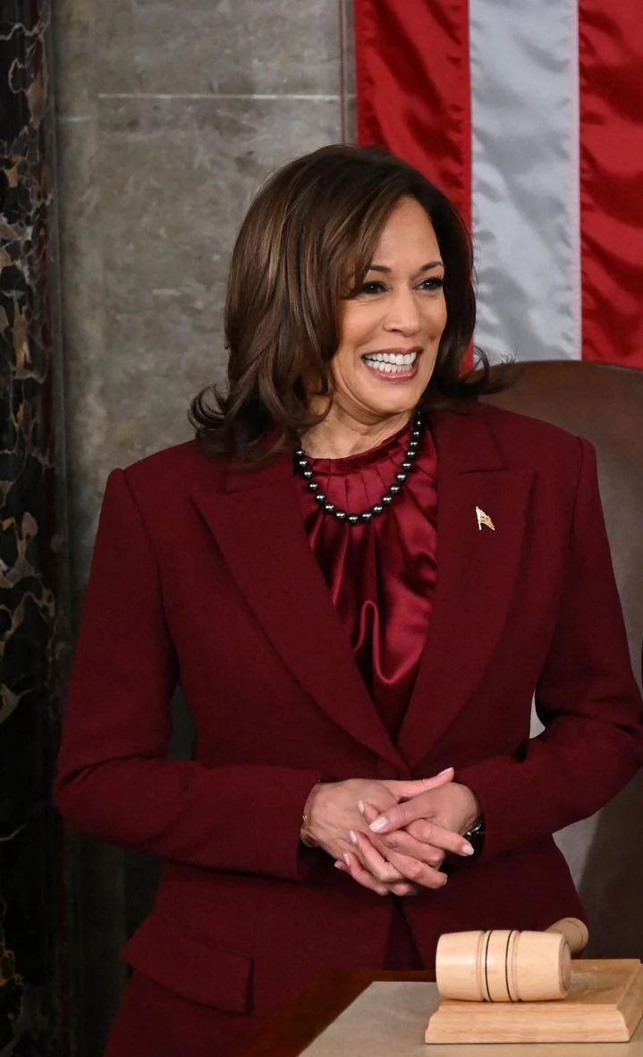 harris4potus tweet media