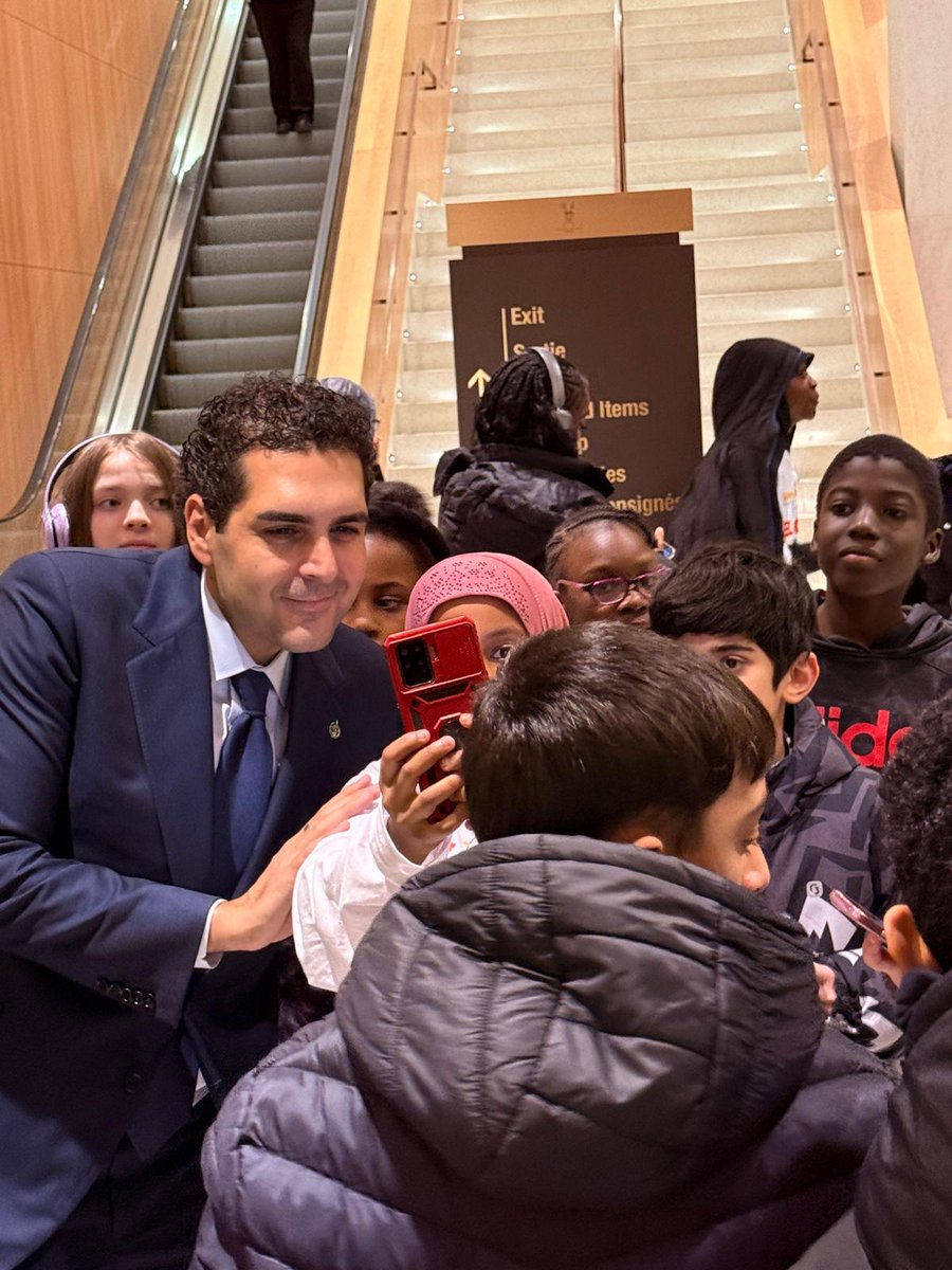 Vince Gasparro tweet media