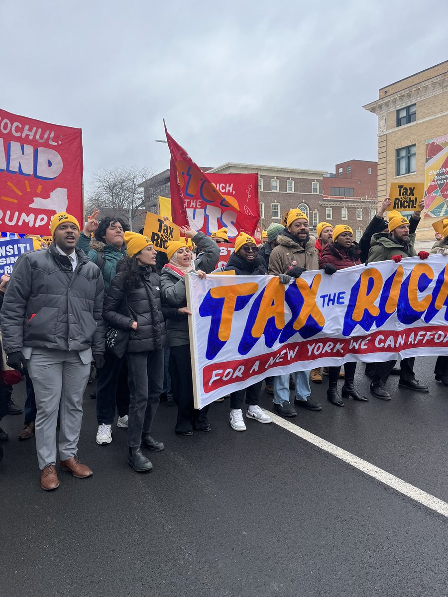Tell Kathy Hochul - WE OUTSIDE! This time at her door to demand that we tax the rich!!!