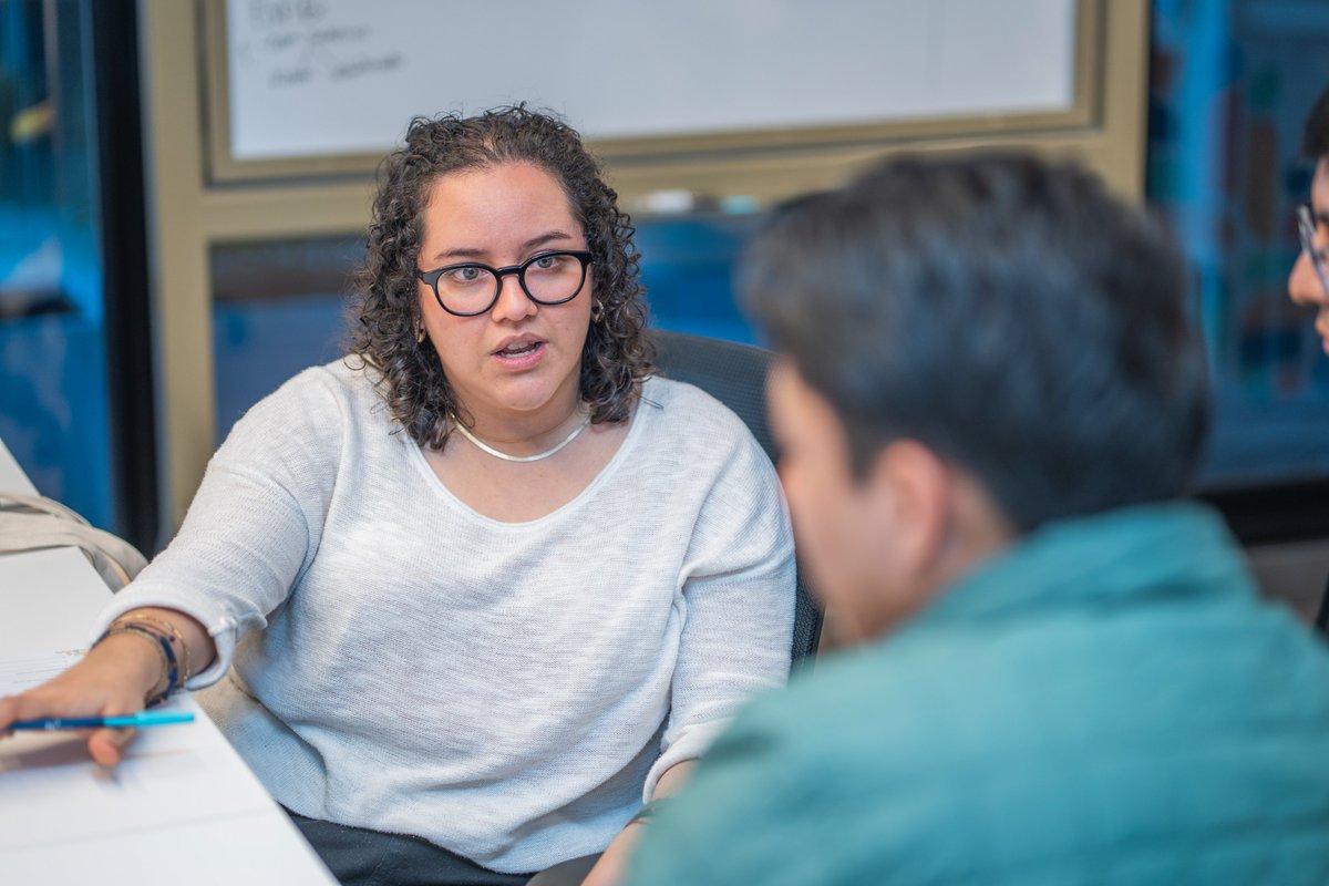 🚀 Vivimos un increíble #SharkTank Speed Mentoring junto a mentores especializados y emprendedores listos para crecer.​

Aprendizaje práctico, retroalimentación estratégica y mucha energía emprendedora. Mantente atento a nuestros próximos eventos.​ 💙

<a href="/guatemala_com/">Guatemala</a>