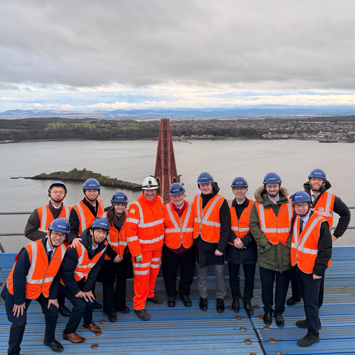 NetworkRailSCOT's tweet photo. ��󠁧󠁢󠁳󠁣󠁴󠁿 A fine day to visit the #ForthBridge with colleagues from @JRCentral_OFL, who are spending two days in Scotland as part of the 2026 Anglo-Japanese Rail Exchange Programme. 🇯🇵 🇬🇧

Have a great trip!

@transcotland https://t.co/8HMoFlMfKg
