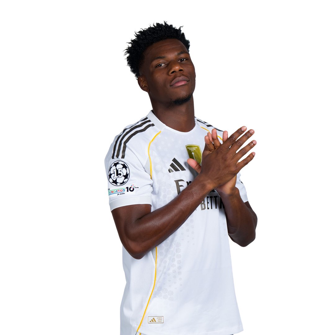 Um golo contra o racismo ! 

Um golo contra o nojo que é o benfica !

Um golo pelo bem do futebol ! 👏👏👏