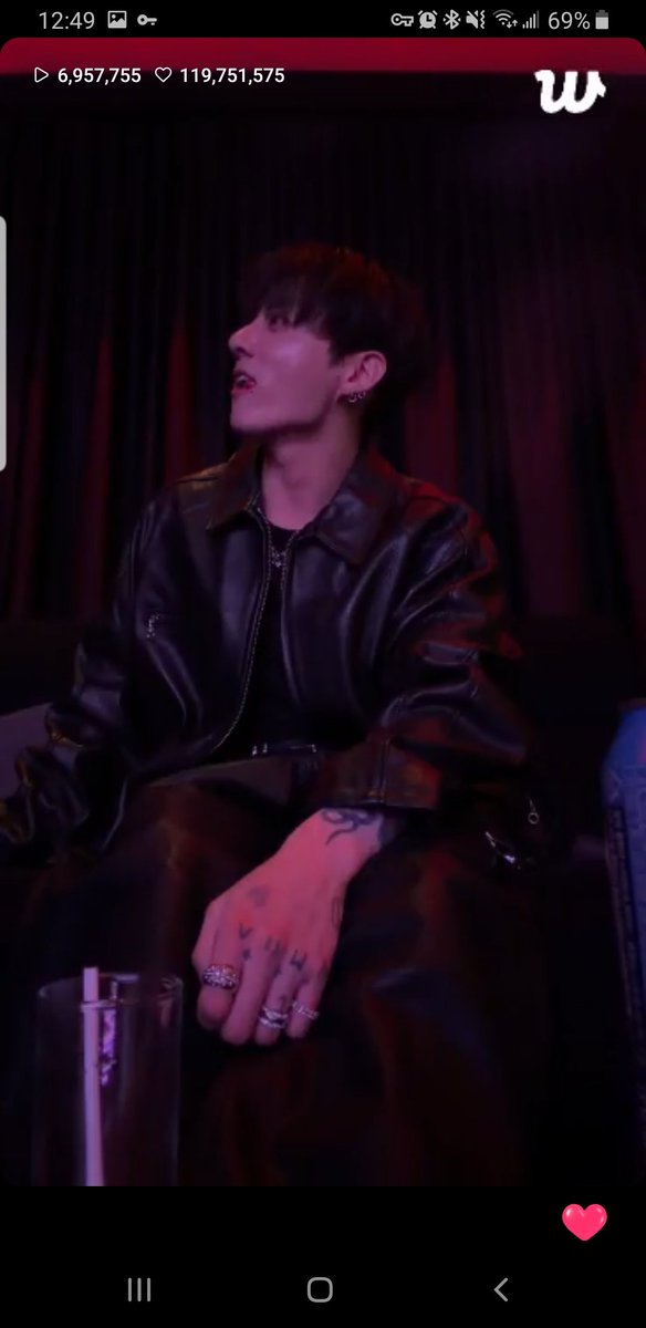 JiminGotJams🍎😔☝️ tweet media