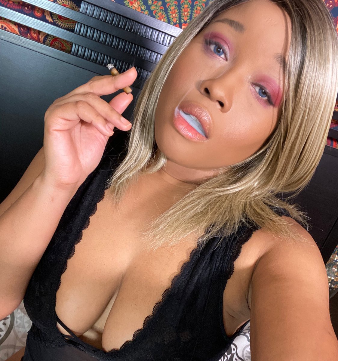 Goddess_NinaXO's tweet photo. Watch me blow smoke just for you, good boy 😏💨. Become my human ashtray and tribute my fund. Prove you’re worth my secondhand smoke 💨💰
@youpay: https://t.co/PajSoTFD9a
#SmokeTease #SmokingFetish #GoddessWorship #SendTributes https://t.co/bANY4lMzMd