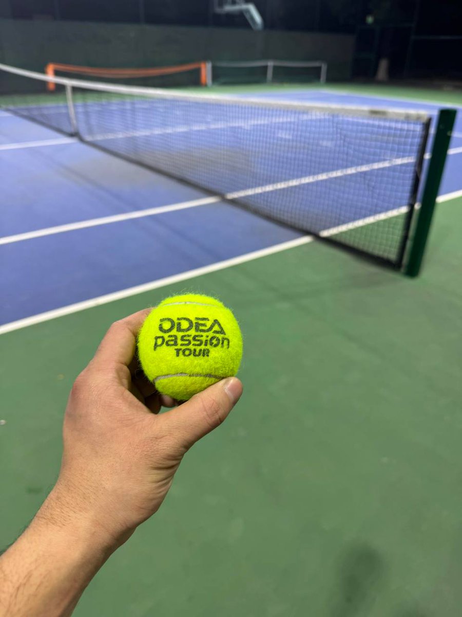 samisavet's tweet image. Ready to serve and hit some aces. Let the passion for the game guide each swing! #TennisLife #GameSetMatch #PassionForTheGame