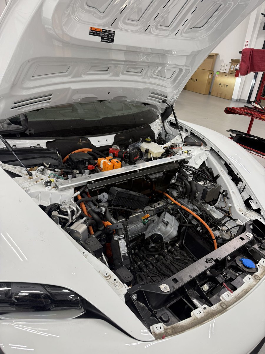 Bleufiend tweet media