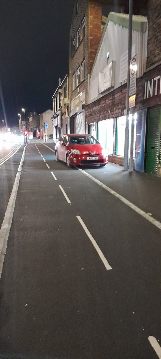 GingRealAleTrail tweet media