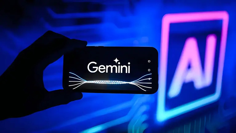 noticierovv's tweet photo. #Internacional | Google anuncia nuevas capacidades autónomas de Gemini en el sistema operativo Android
Más detalles aquí:
https://t.co/4LXYXViWET
#NoticiasVenevision #Feb25 https://t.co/7pI9R76r3m