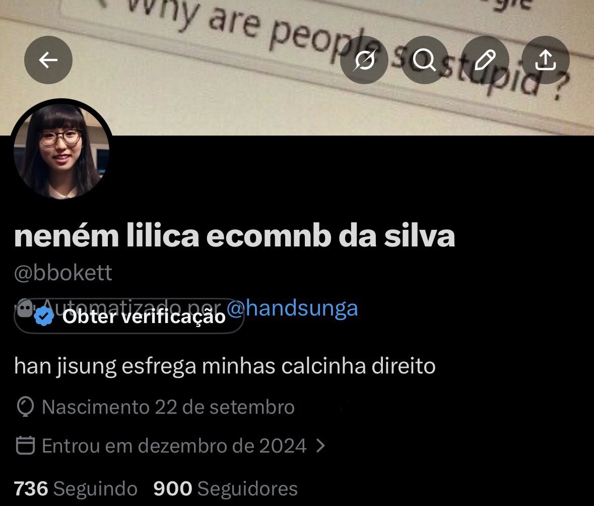 bbokett's tweet photo. muito obrigada pelos 900 bilhões, quem vem pra festinha??? https://t.co/ThLiMjVGcI
