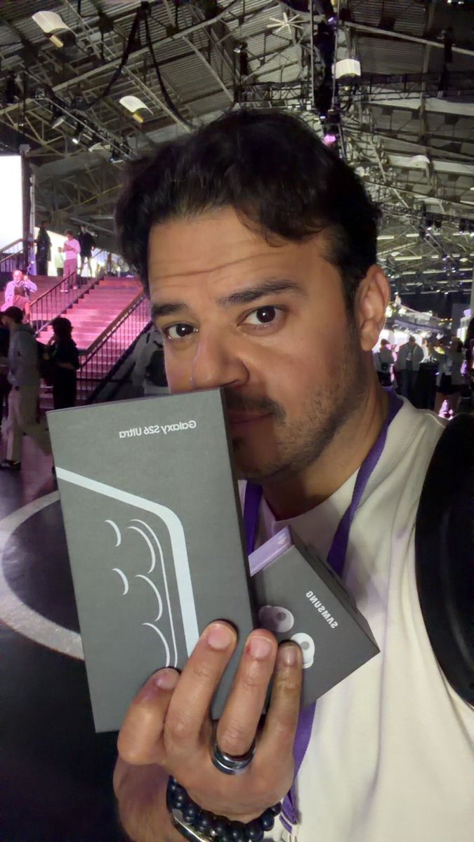 فيصل السيف tweet media