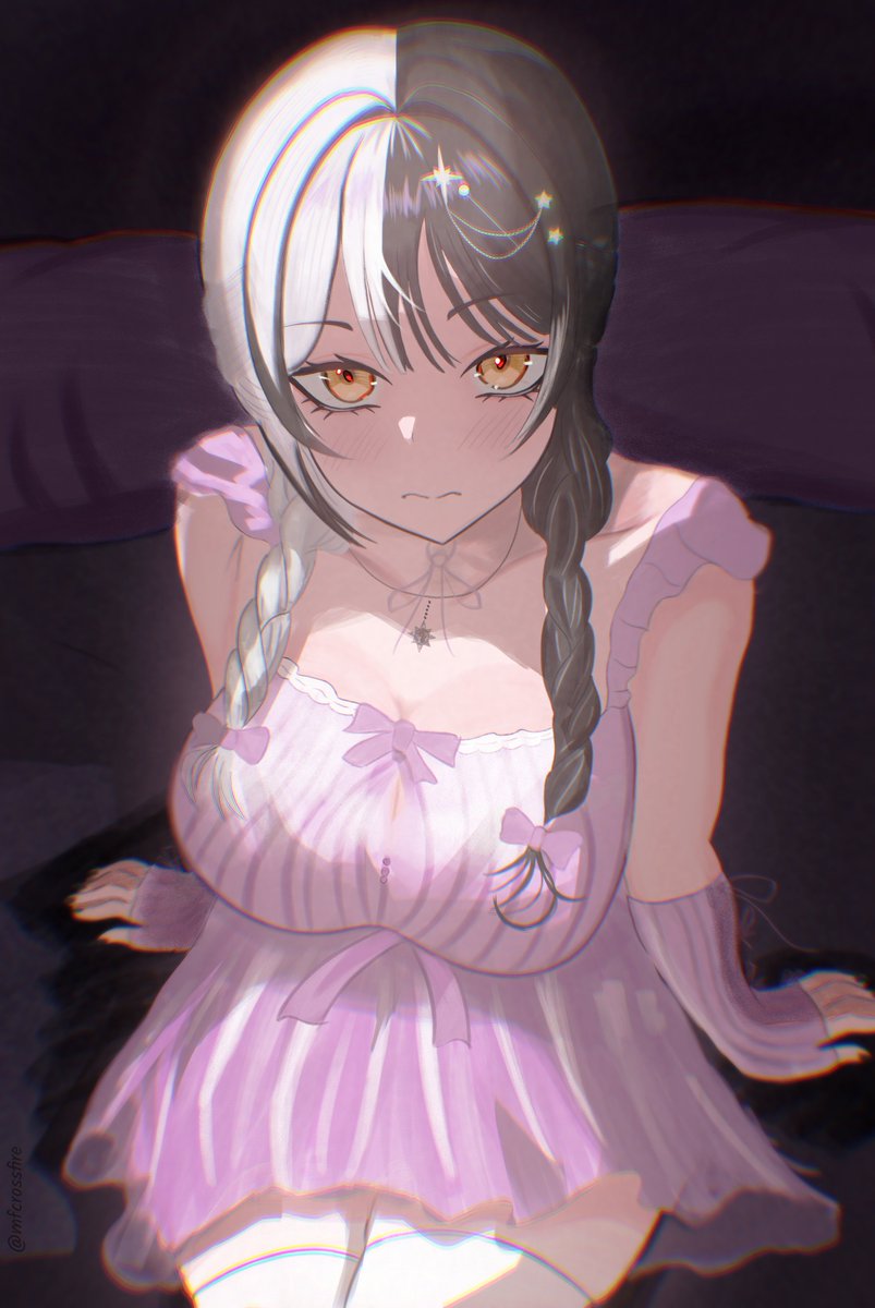 ShiorinSketch 🩶🖤