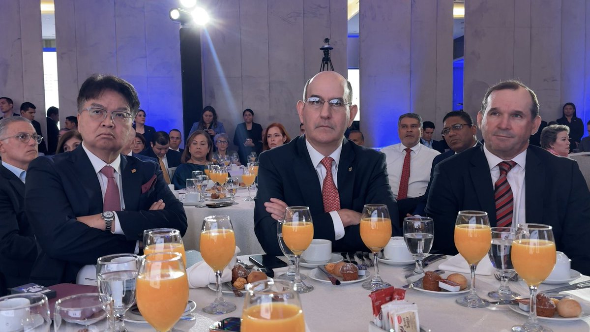 Asociación Bancaria de Panamá tweet media